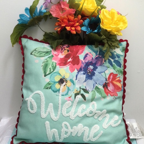 Pioneer Woman Welcome Home Accent/Throw Pillow